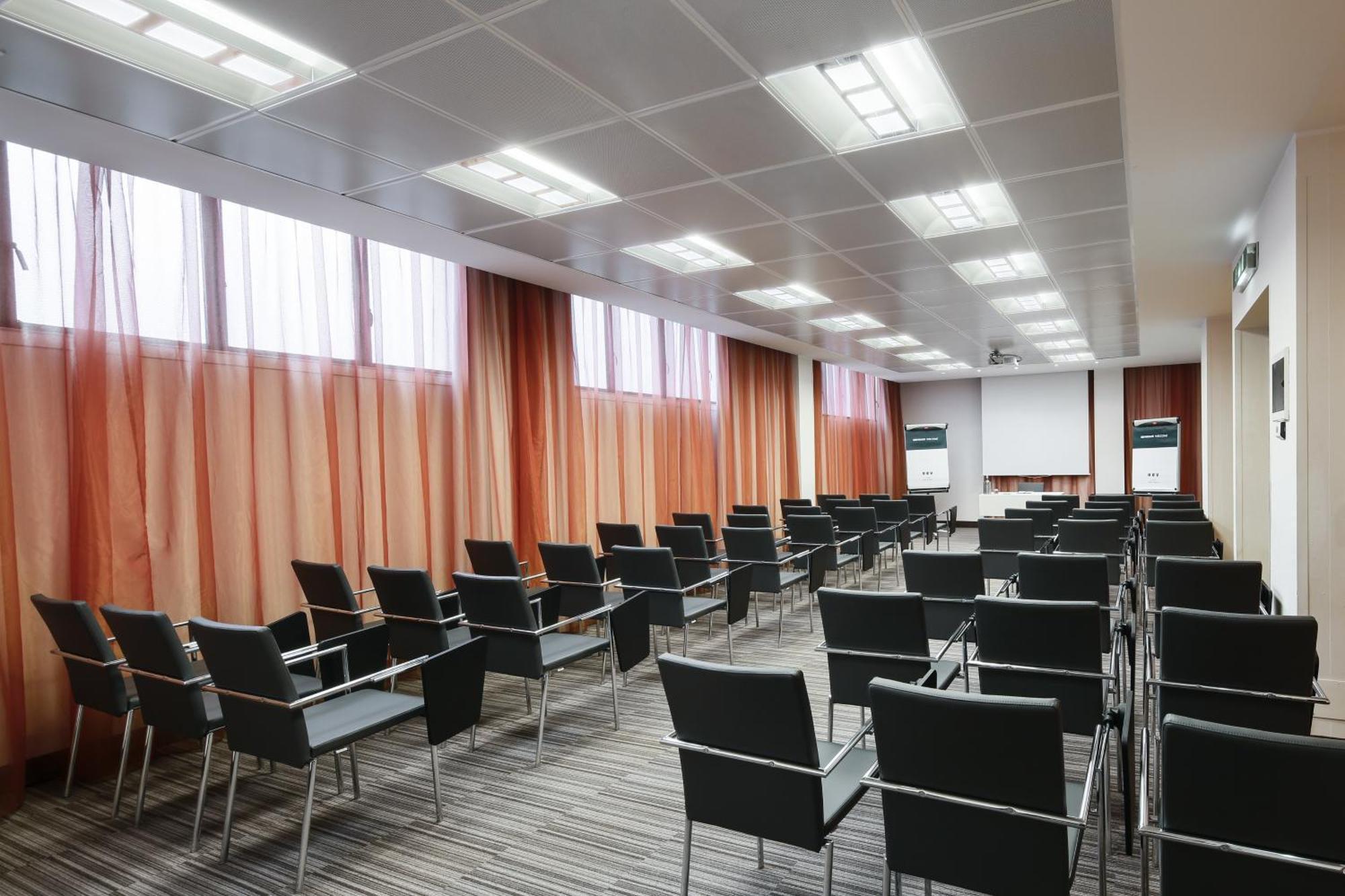 Una Hotels Mediterraneo Milano — Zdjęcia 2